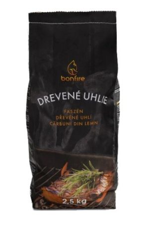 GRILLKOL 2,5 KG kolväska med grillat kött och örter på framsidan.