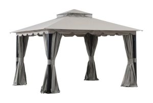 GAZEBO STOJ 3,30 X 3,96M: Grått lusthus för utomhusbruk med gardinförsedda ben och toppigt tak.